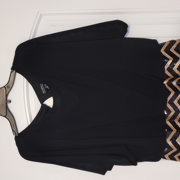 Soho Apparel Dress - Picture 3 of 11